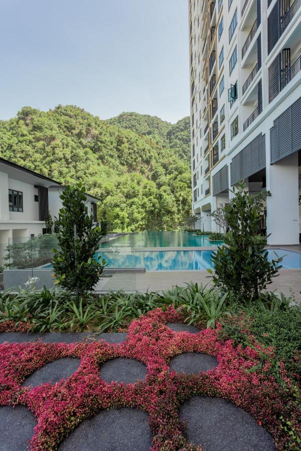 Ipoh Tambun Lost World Sunway Onsen Suites Luna 2R2B 8Paxs 외부 사진